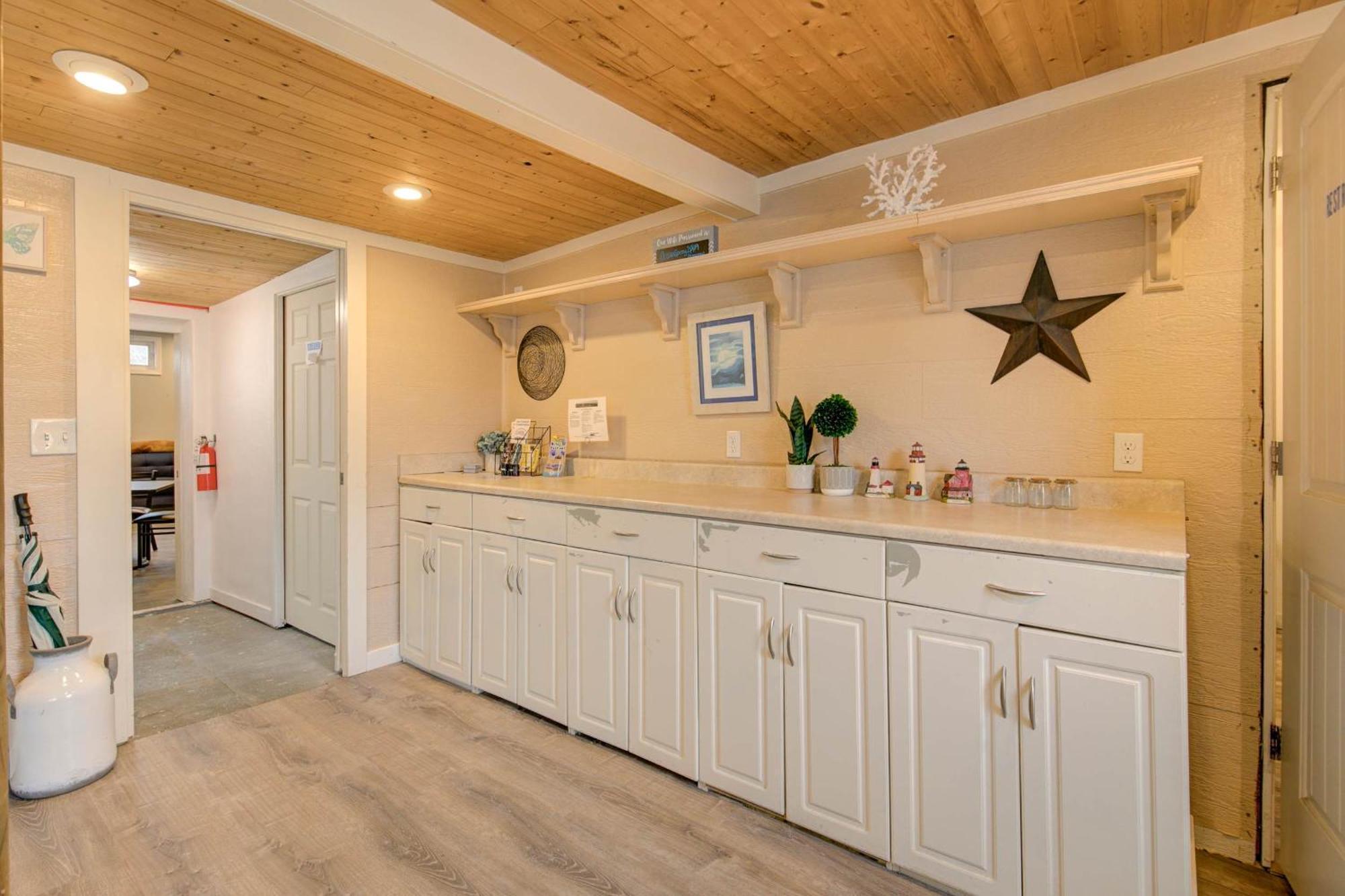 Anchor'S Away Cottage Studio By The Sea W Fireplace Grayland Exterior photo