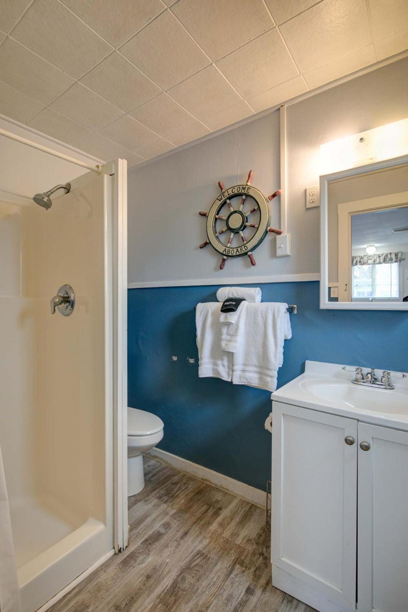 Anchor'S Away Cottage Studio By The Sea W Fireplace Grayland Exterior photo